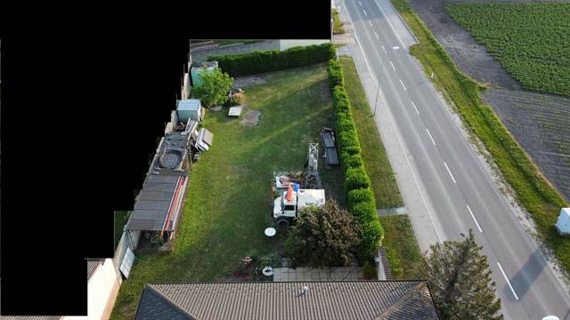 Luftaufnahme: Garten (~810 m²)